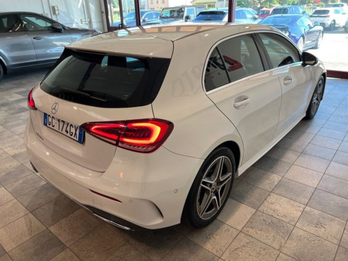 Mercedes-Benz Classe A 180 d AMG Line Premium Plus auto (7)