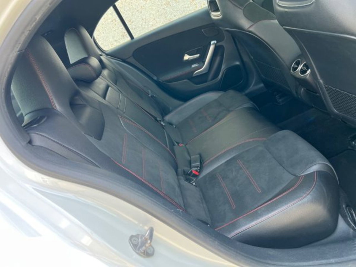 Mercedes-Benz Classe A 180 d AMG Line Premium Plus auto (8)