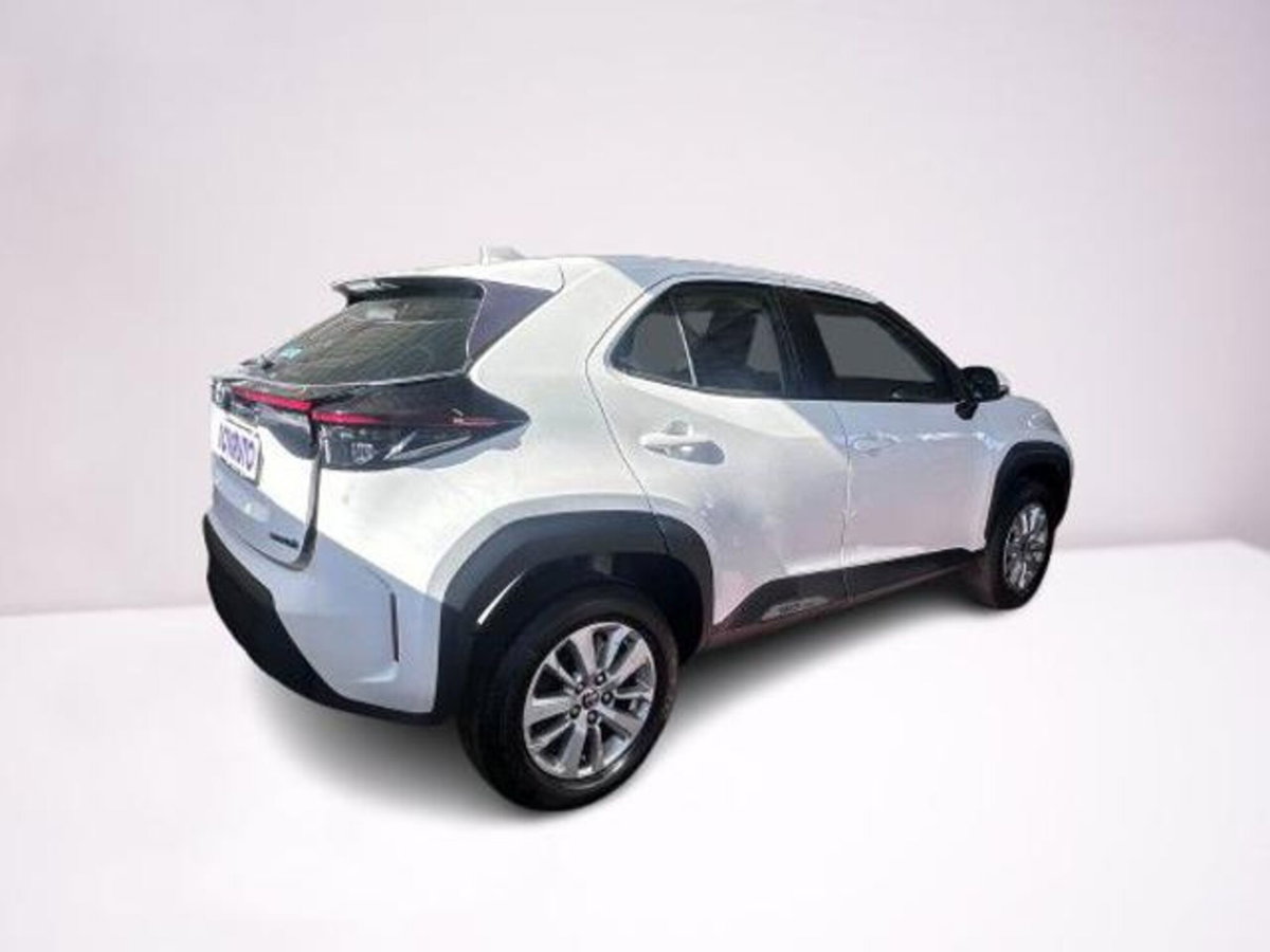 Toyota Yaris Cross 1.5 Hybrid 5p. E-CVT Active (5)