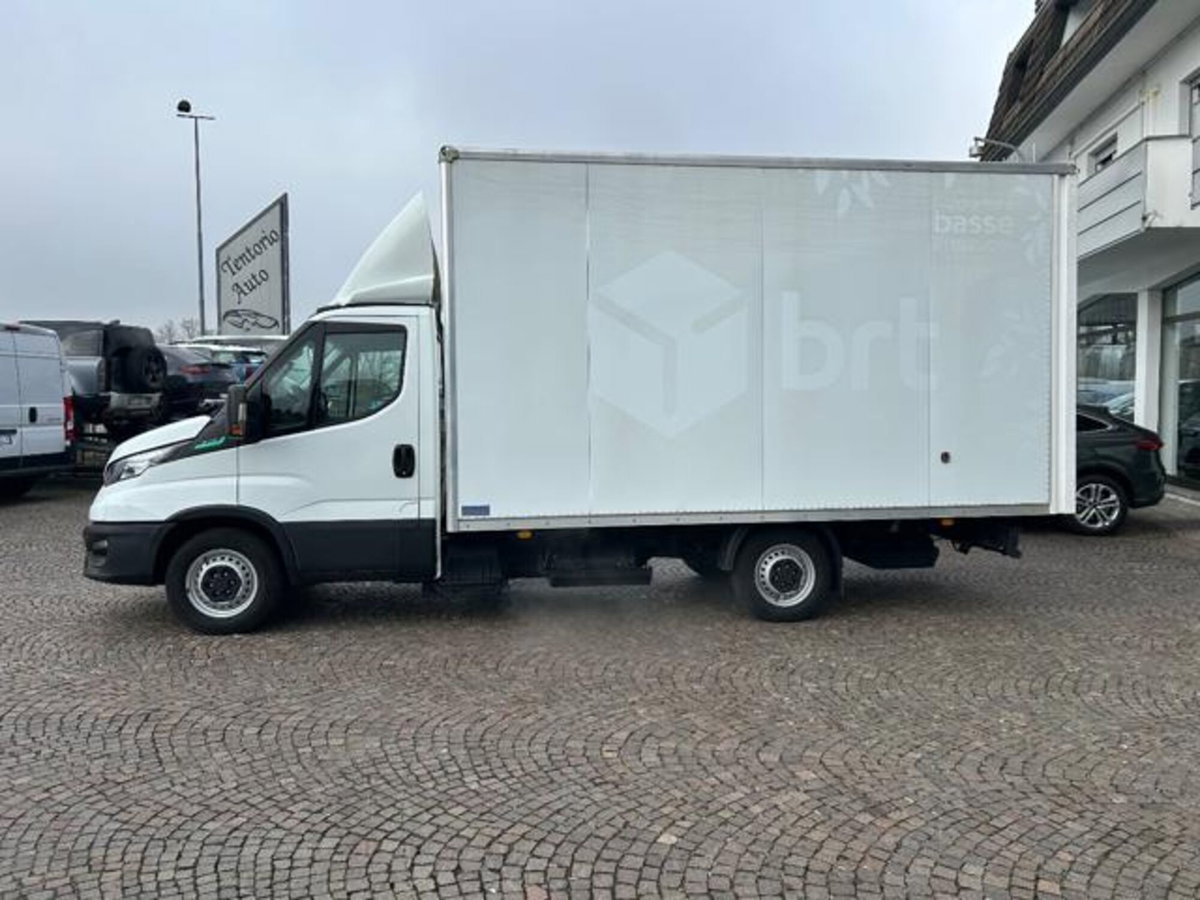 Iveco Daily Furgone 35S14NV 3.0 CNG PLM-TA Furgone (3)