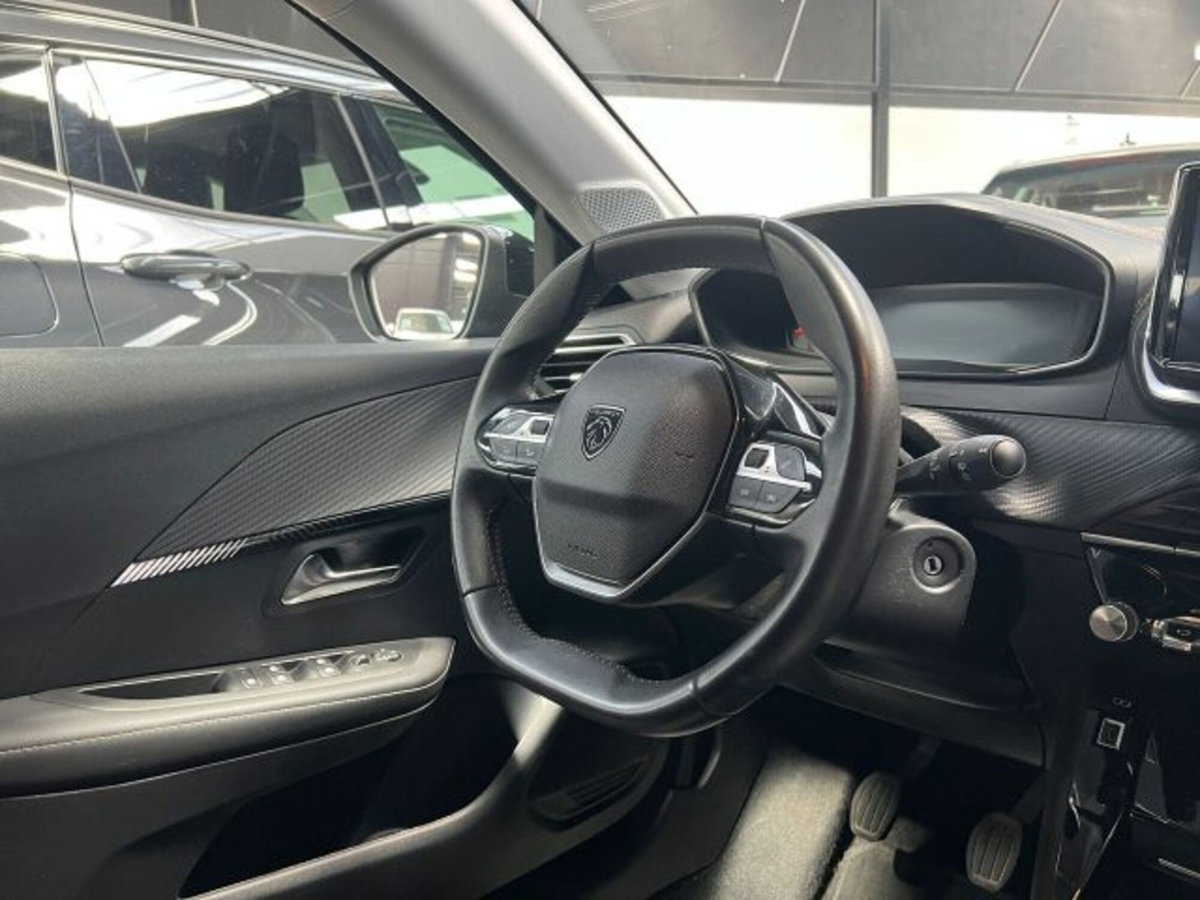 Peugeot 208 PureTech 100 Stop&Start 5 porte Allure (10)