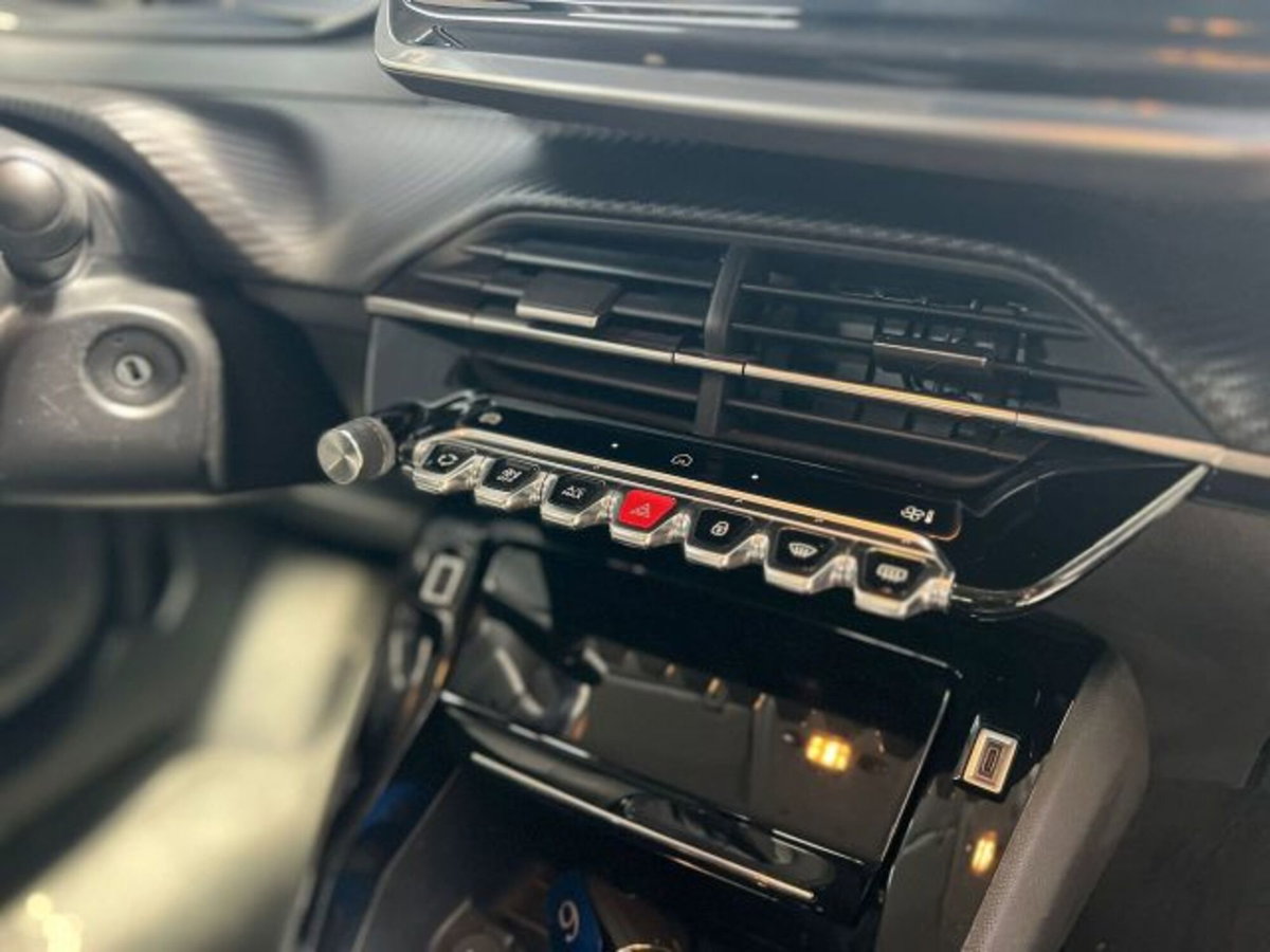 Peugeot 208 PureTech 100 Stop&Start 5 porte Allure (12)