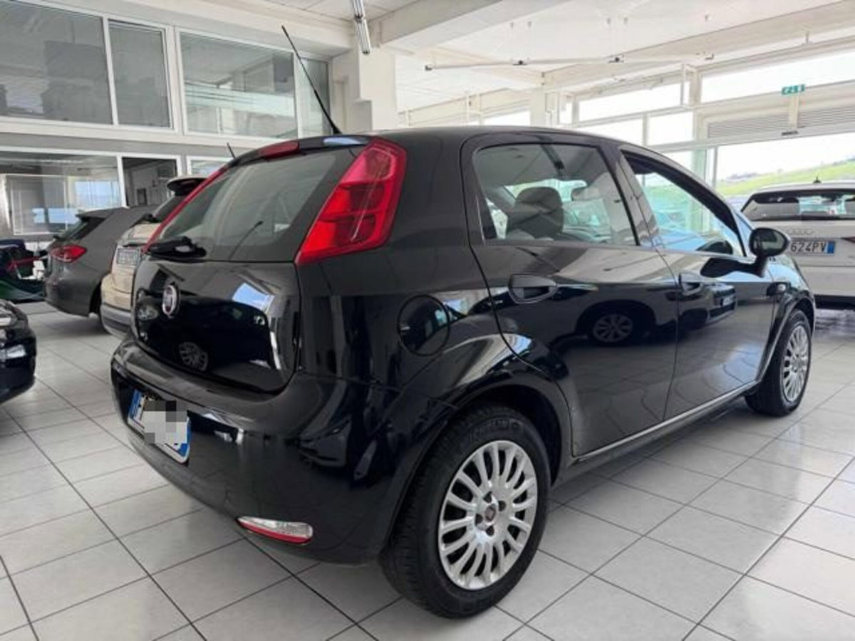 Fiat Punto 1.3 MJT II S&S 95 CV 5 porte Street (4)
