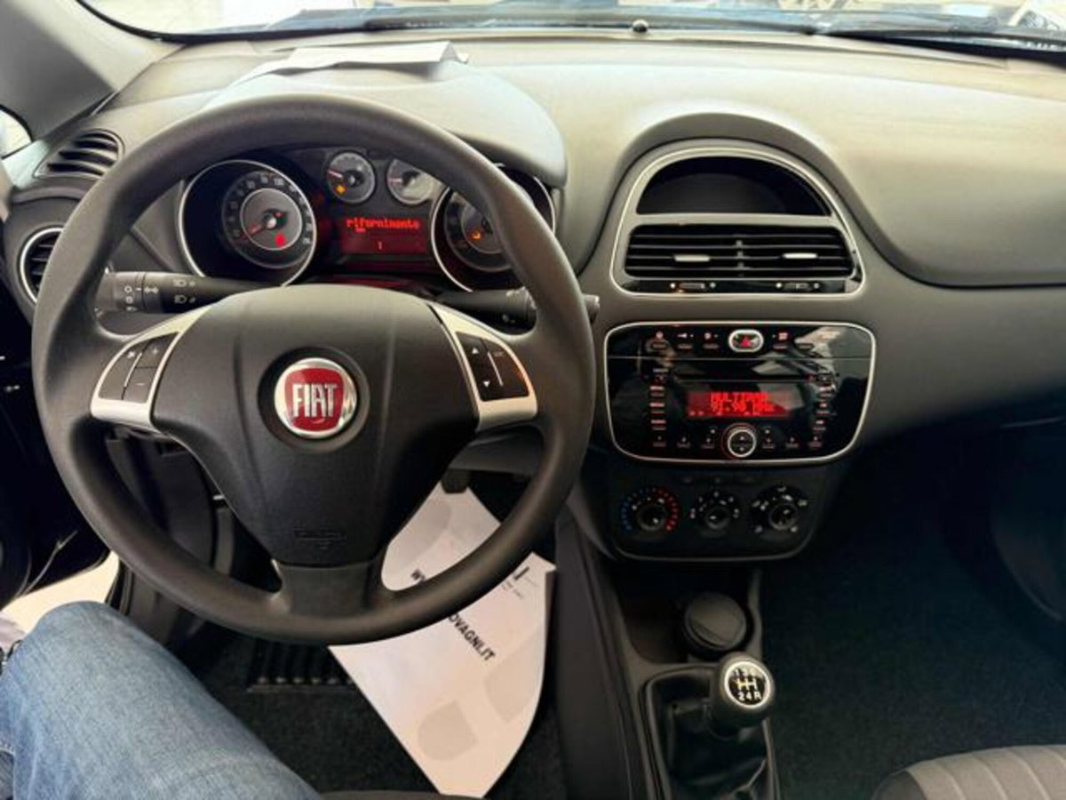 Fiat Punto 1.3 MJT II S&S 95 CV 5 porte Street (8)