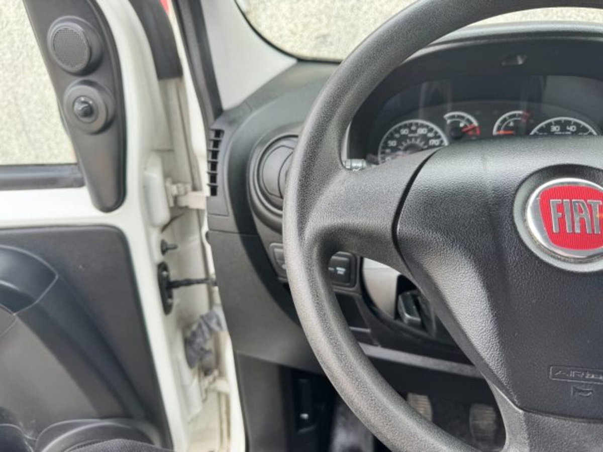 Fiat Fiorino 1.3 MJT 75CV Combi Semi (18)