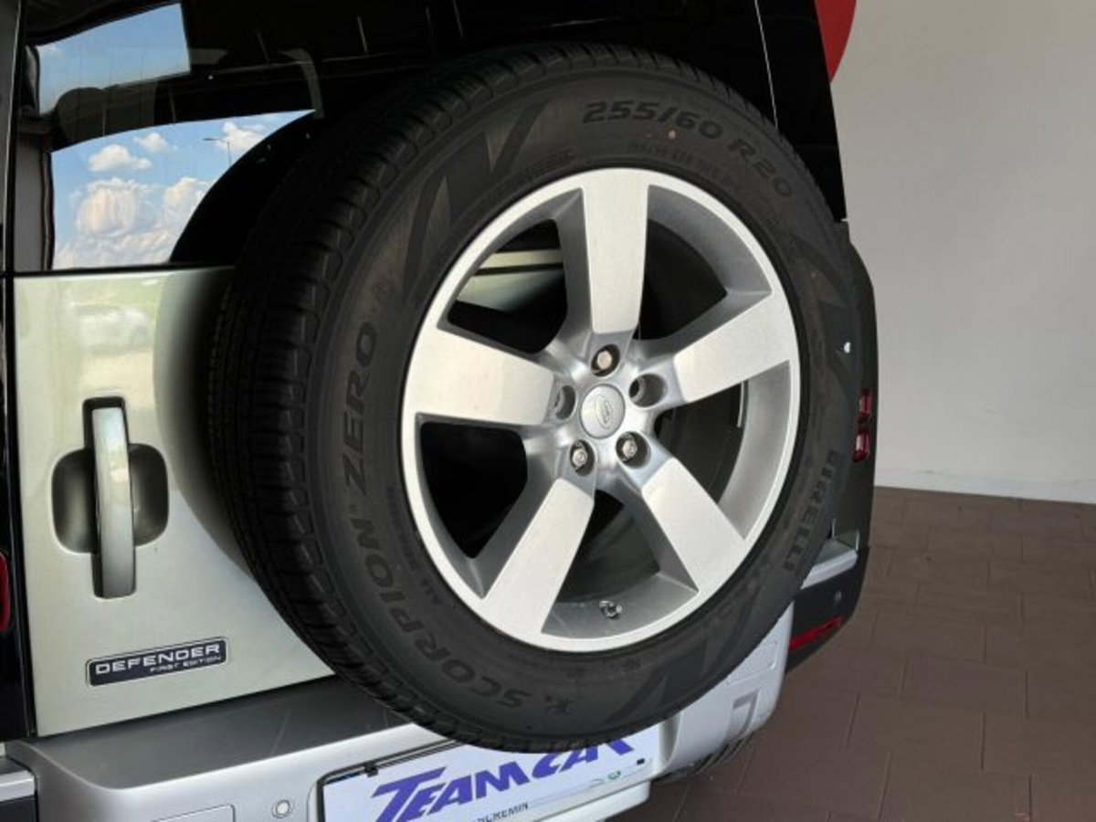 Land Rover Defender 110 3.0 i6 mhev XS Edition awd 400cv auto (18)