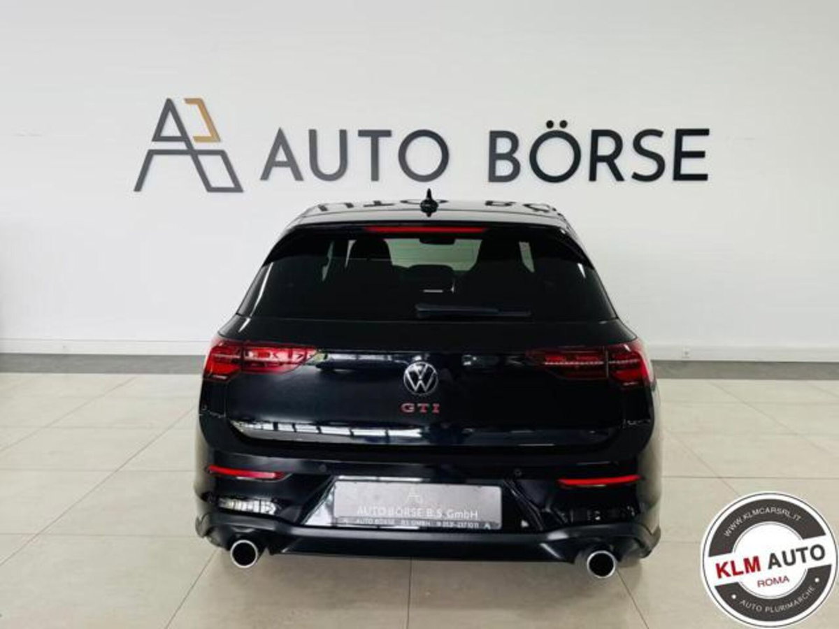 Volkswagen Golf 2.0 tsi GTI MT Ultimate 245cv (4)