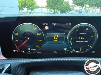Mercedes-Benz CLA Shooting Brake 220 d Automatic Shooting Brake Premium (4)