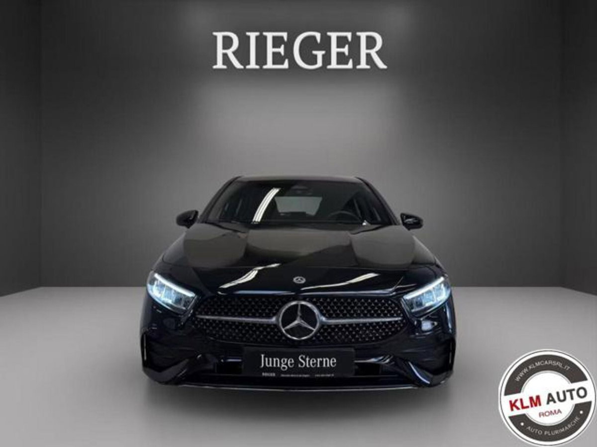 Mercedes-Benz Classe A 180 AMG Line Premium Plus auto (2)