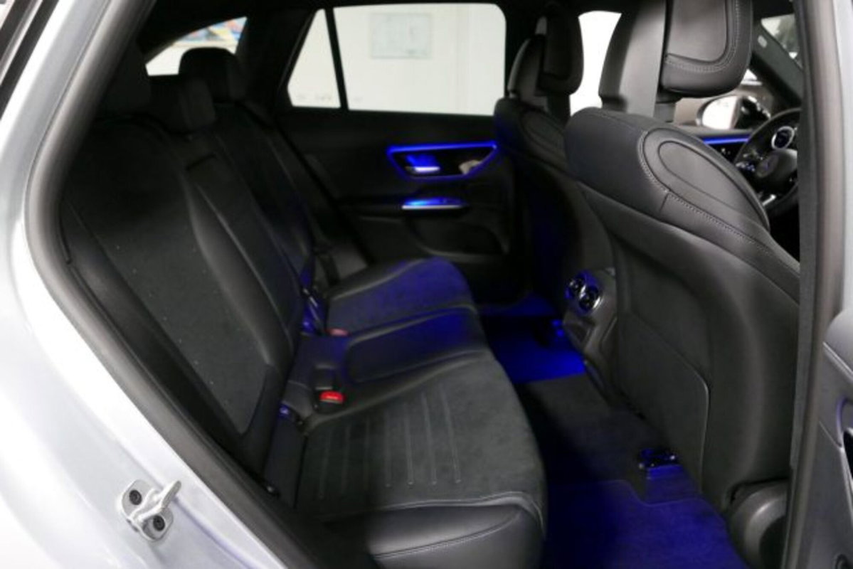 Mercedes-Benz GLC 200 4Matic Mild Hybrid AMG Premium (10)