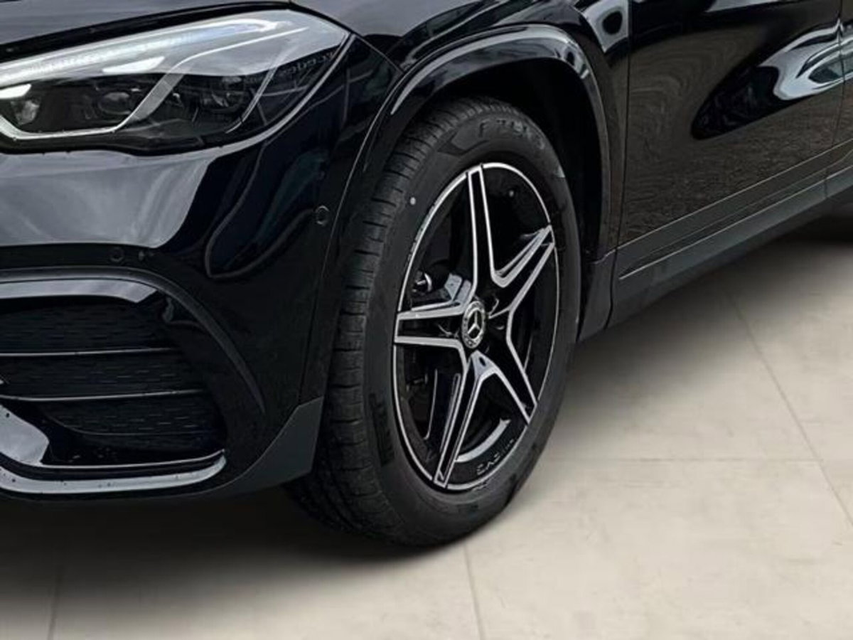 Mercedes-Benz GLA SUV 200 d AMG Line Premium Plus 4matic auto (7)