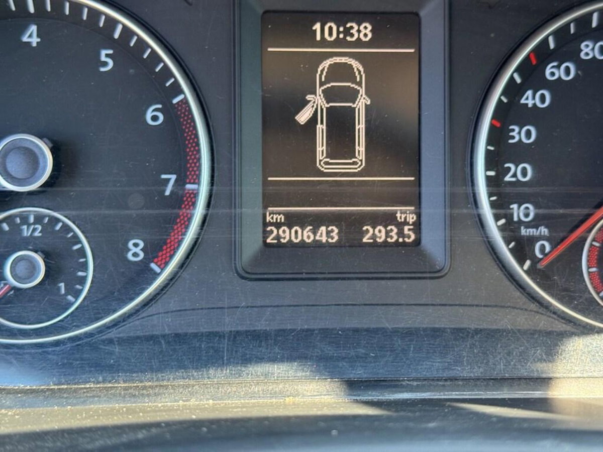 Volkswagen Touran 1.4 TSI Comfortline EcoFuel (9)