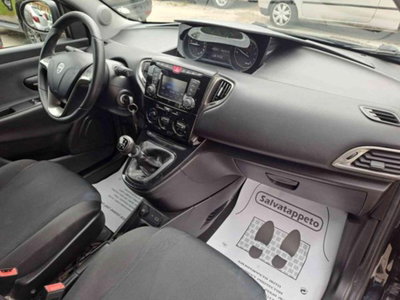 Lancia Ypsilon 1.2 69 CV 5 porte GPL Ecochic Elefantino (10)