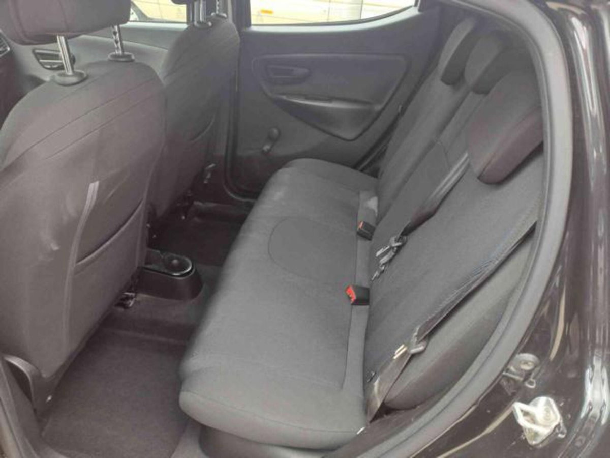 Lancia Ypsilon 1.2 69 CV 5 porte GPL Ecochic Elefantino (7)