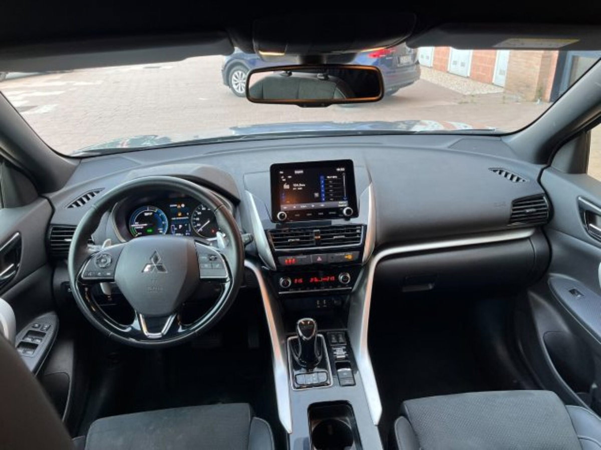 Mitsubishi Eclipse Cross 2.4 MIVEC 4WD PHEV Diamond SDA Pack 0 (7)