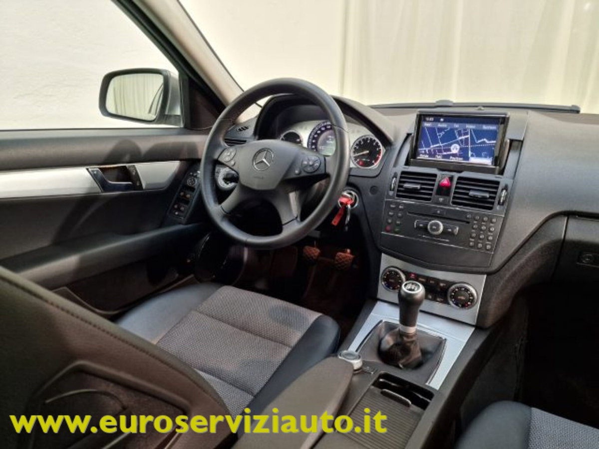 Mercedes-Benz Classe C 180 Kompressor Avantgarde (12)