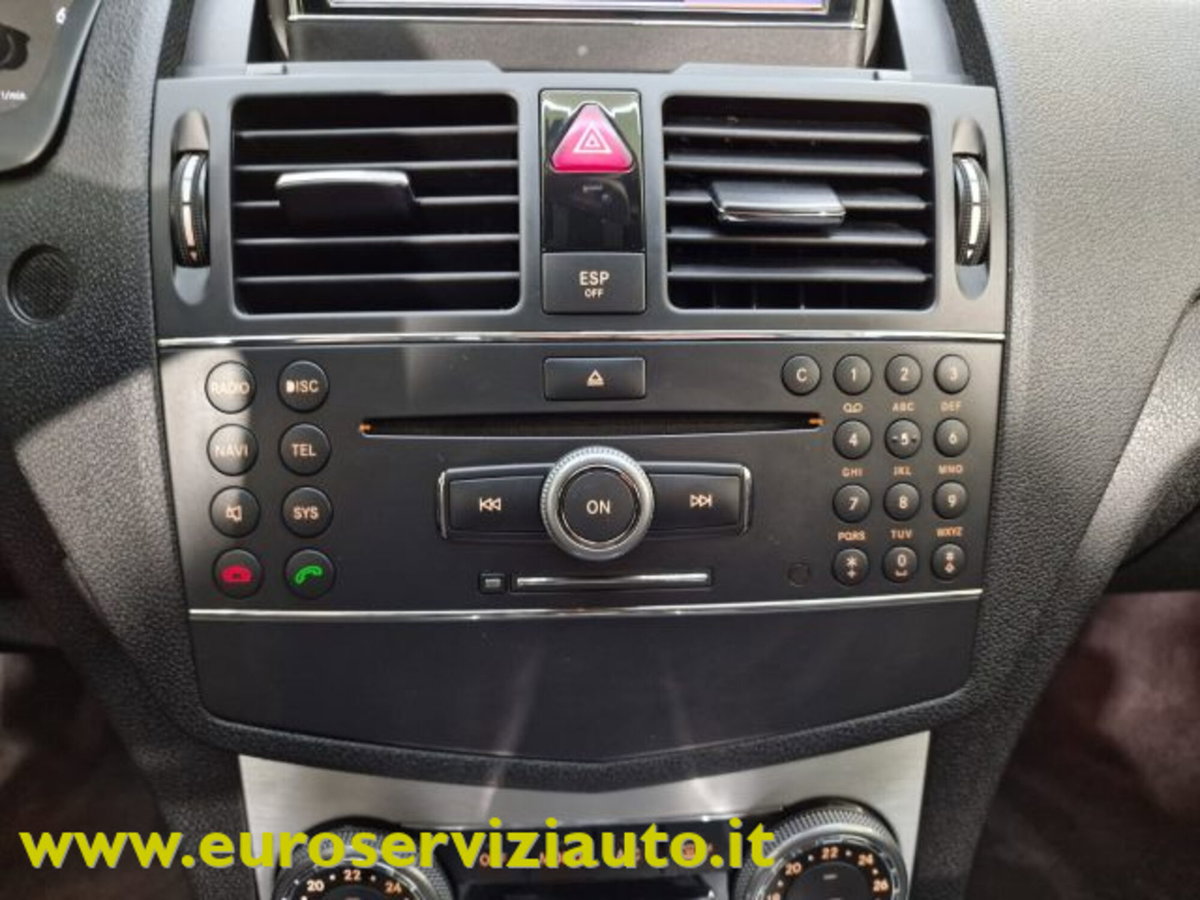 Mercedes-Benz Classe C 180 Kompressor Avantgarde (19)