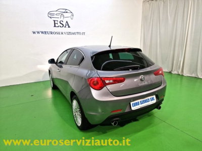 Alfa Romeo Giulietta 2.0 JTDm-2 Distinctive 170cv (9)