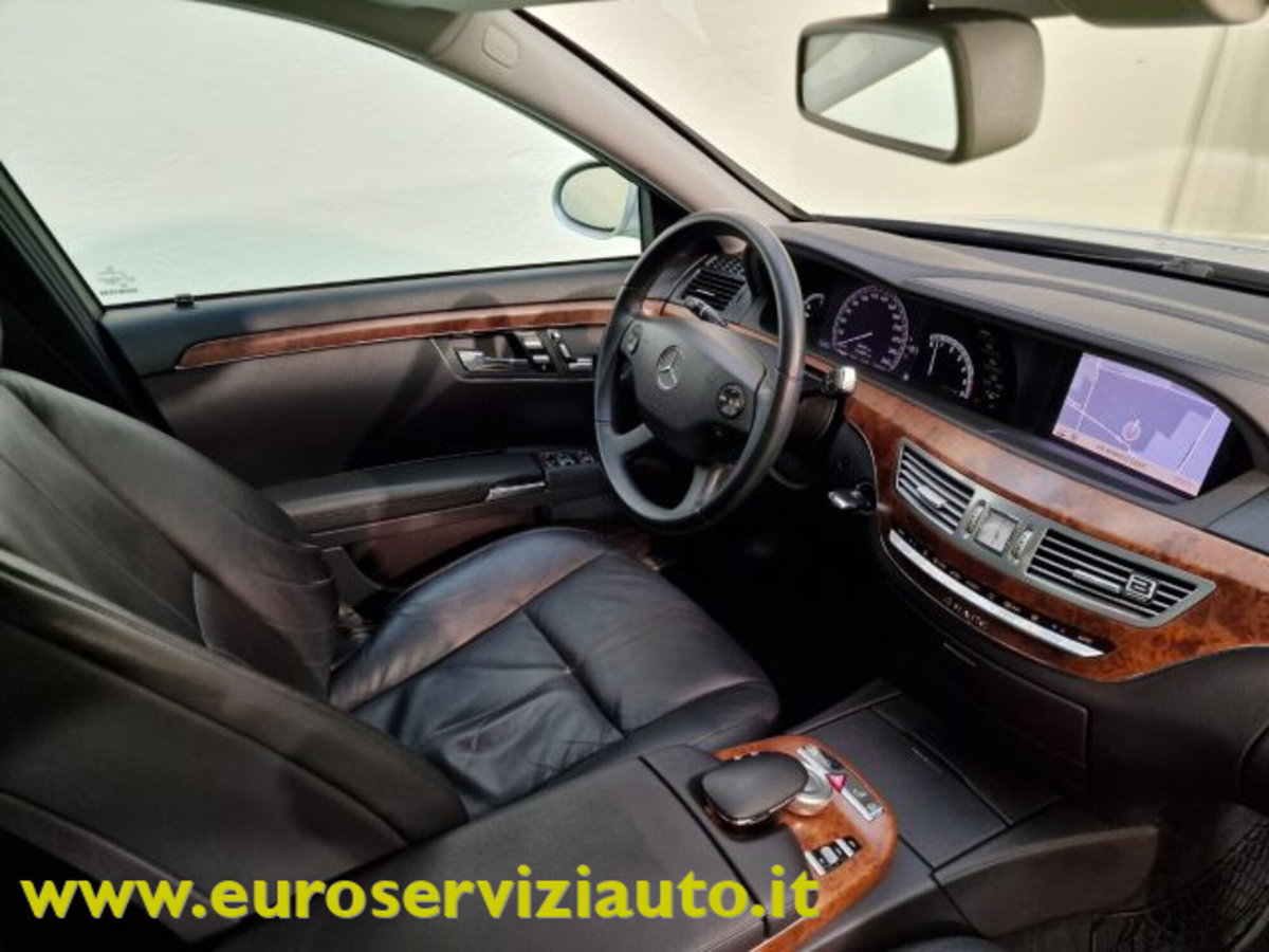 Mercedes-Benz Classe S 320 CDI 4Matic Avantgarde Lunga (12)