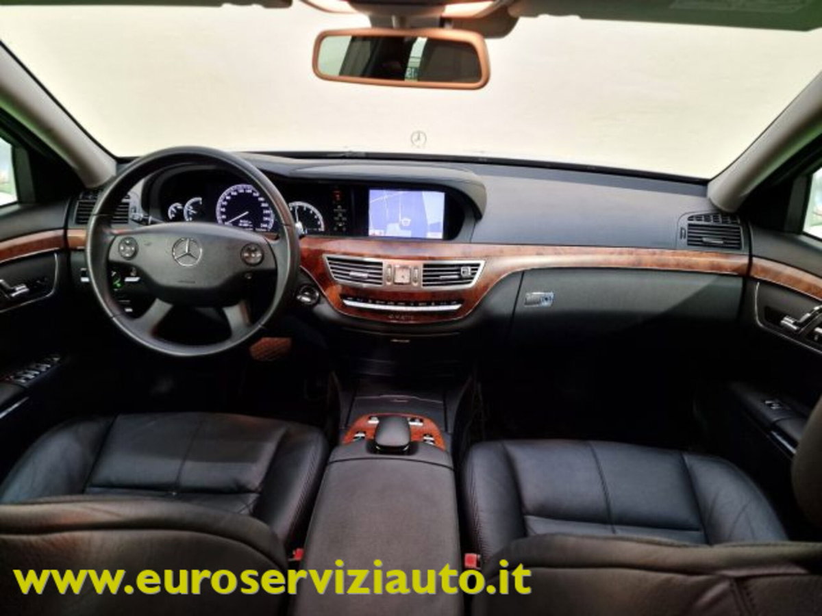 Mercedes-Benz Classe S 320 CDI 4Matic Avantgarde Lunga (15)