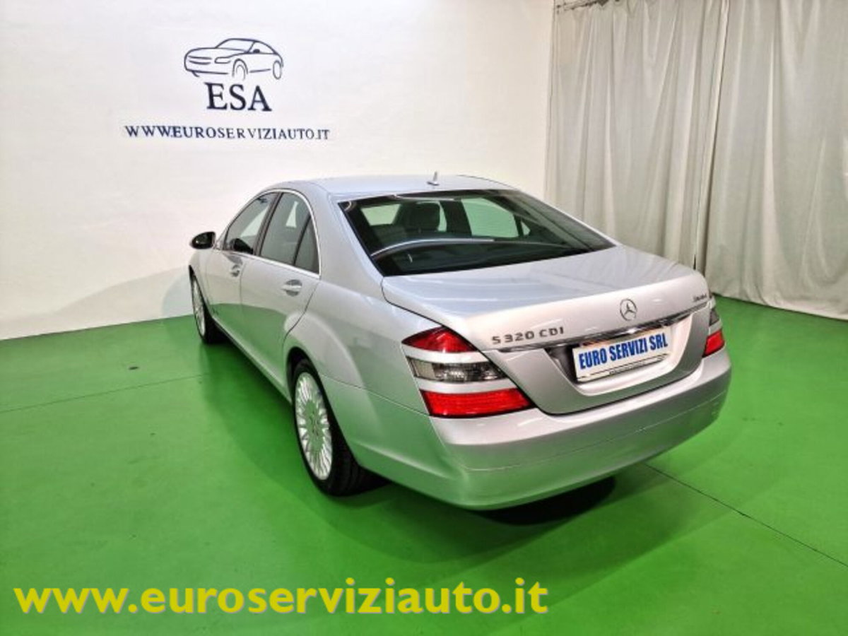 Mercedes-Benz Classe S 320 CDI 4Matic Avantgarde Lunga (9)