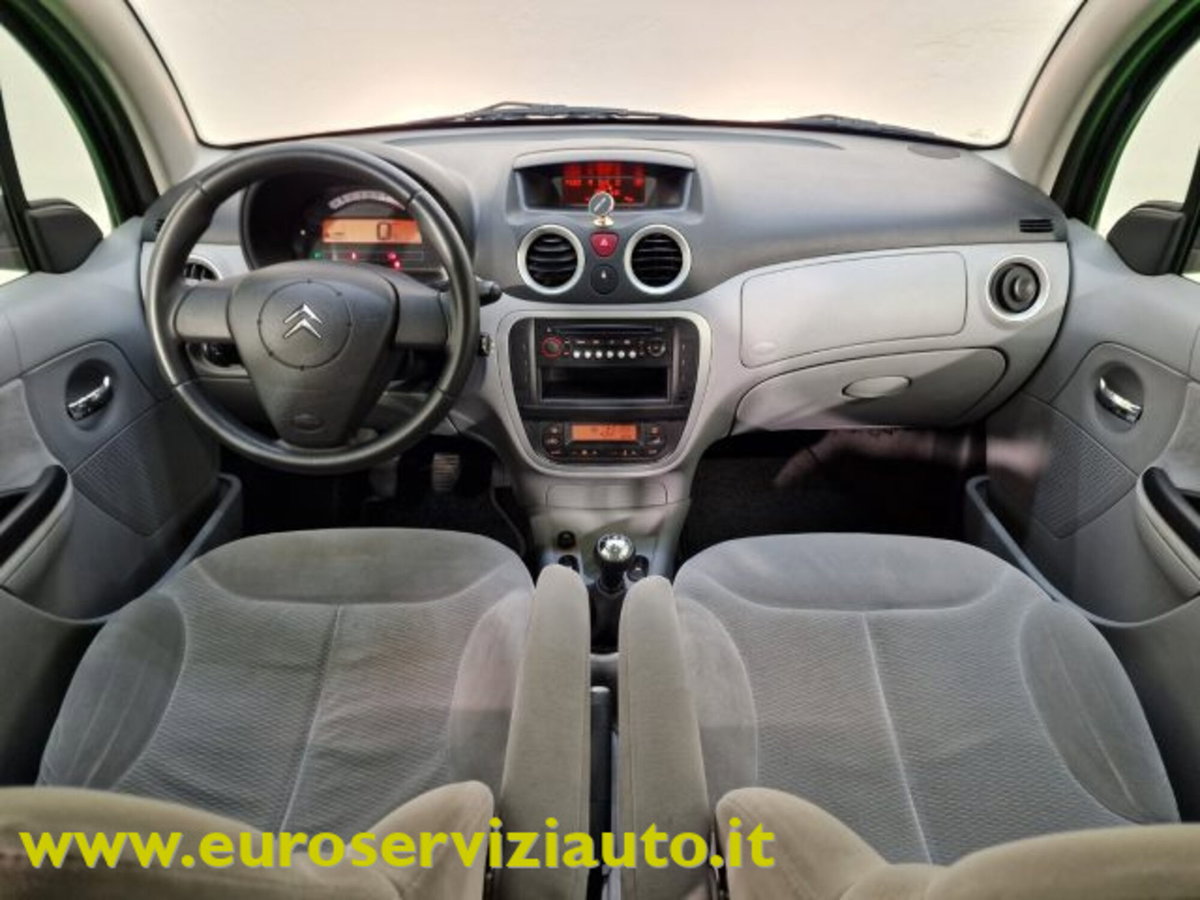 Citroen C3 1.4 Exclusive (14)