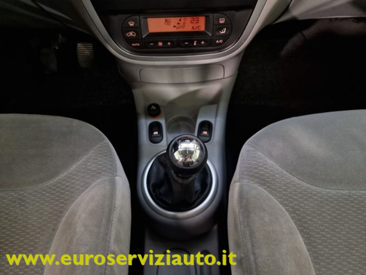 Citroen C3 1.4 Exclusive (20)