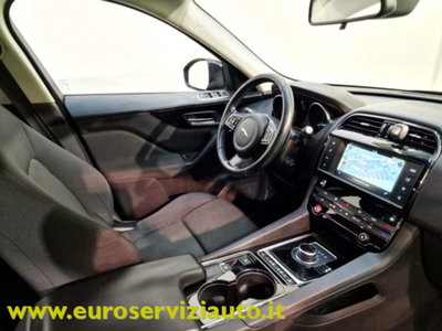 Jaguar F-Pace 2.0 D 180 CV AWD aut. Pure (12)