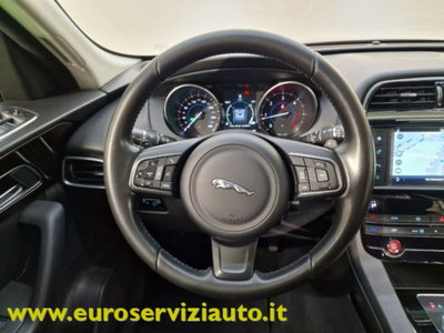 Jaguar F-Pace 2.0 D 180 CV AWD aut. Pure (16)