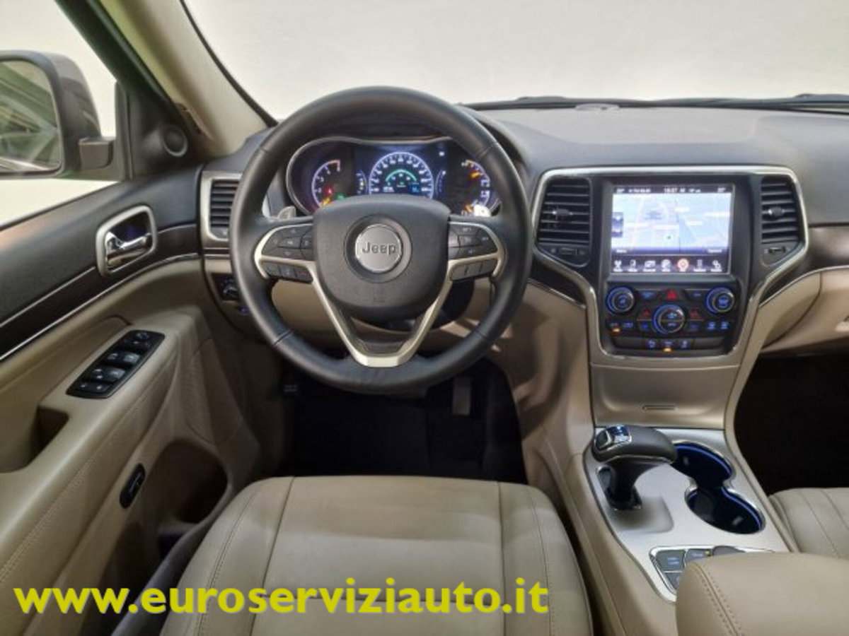 Jeep Grand Cherokee 3.0 V6 CRD 250 CV Multijet II Summit (15)