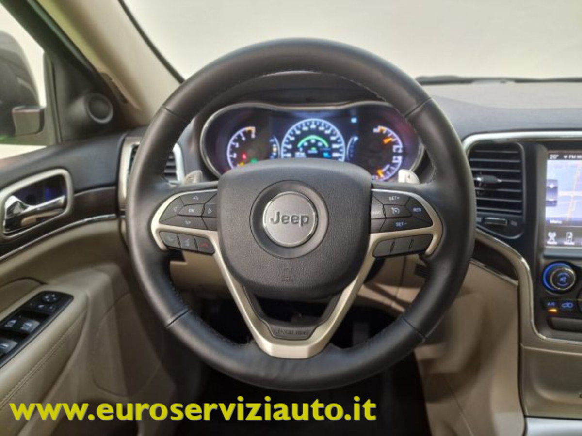 Jeep Grand Cherokee 3.0 V6 CRD 250 CV Multijet II Summit (16)