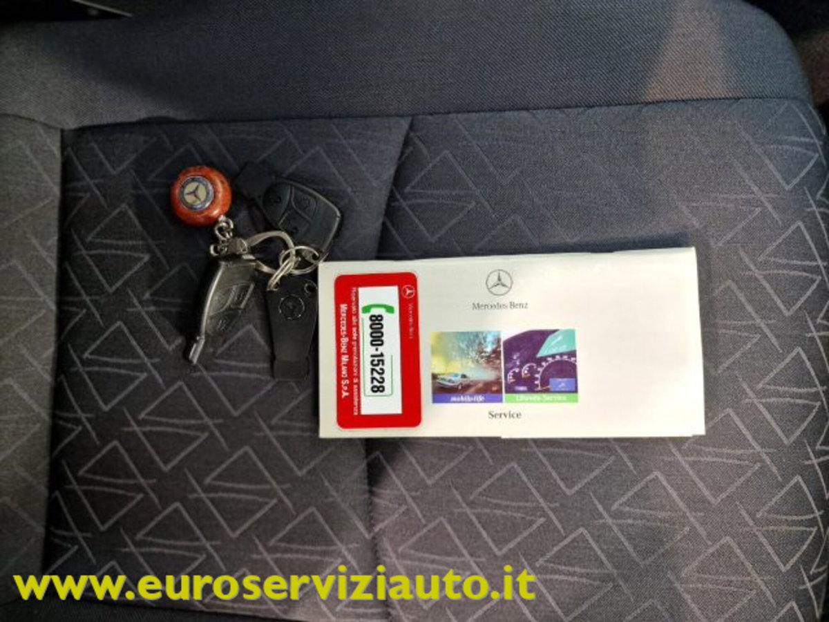 Mercedes-Benz Classe C 200 Kompressor cat Elegance Evo (14)
