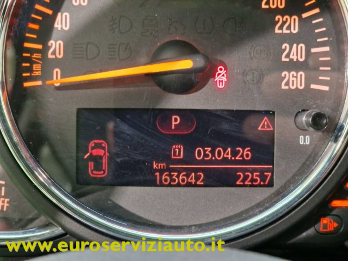 MINI Mini Clubman 2.0 Cooper D Business Clubman (13)