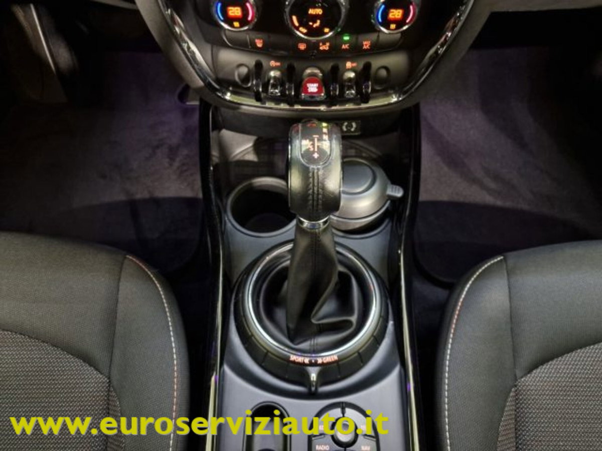 MINI Mini Clubman 2.0 Cooper D Business Clubman (20)