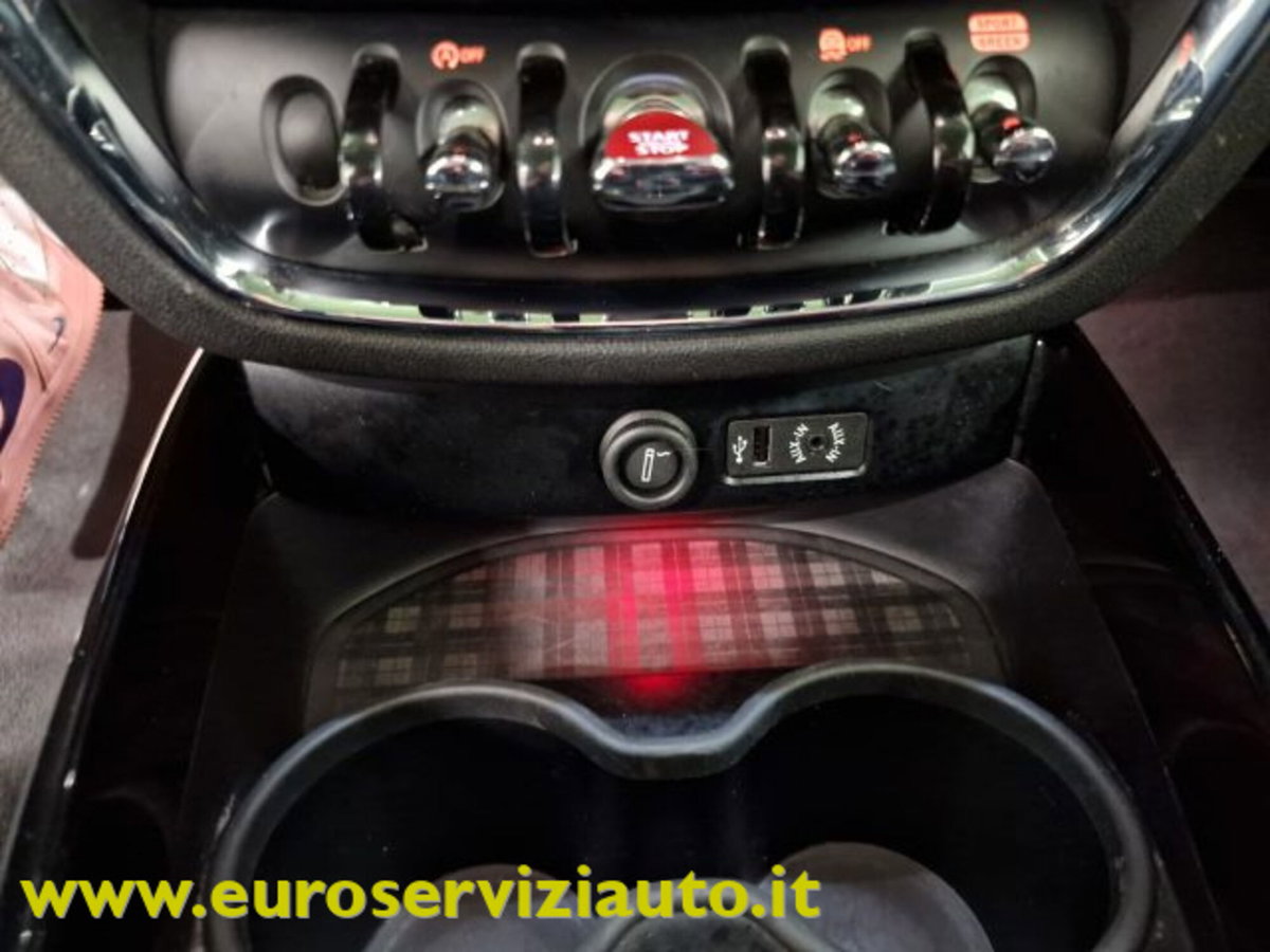 MINI Mini Clubman 2.0 Cooper SD Business Clubman (20)