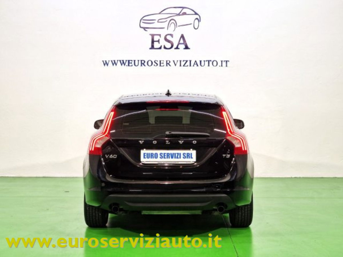 Volvo V60 T3 Powershift Kinetic (10)