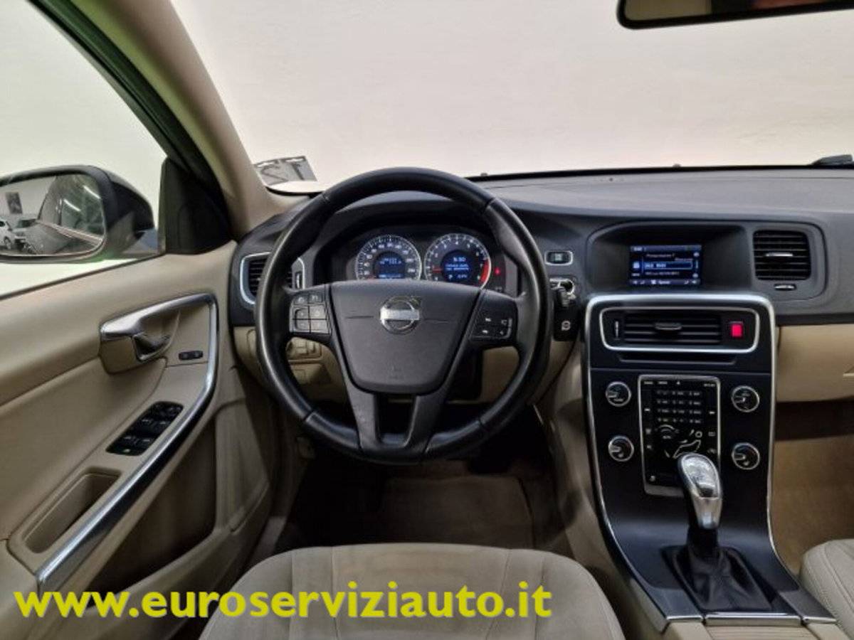 Volvo V60 T3 Powershift Kinetic (15)