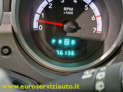 Dodge Nitro 4.0 R/T 4WD (13)