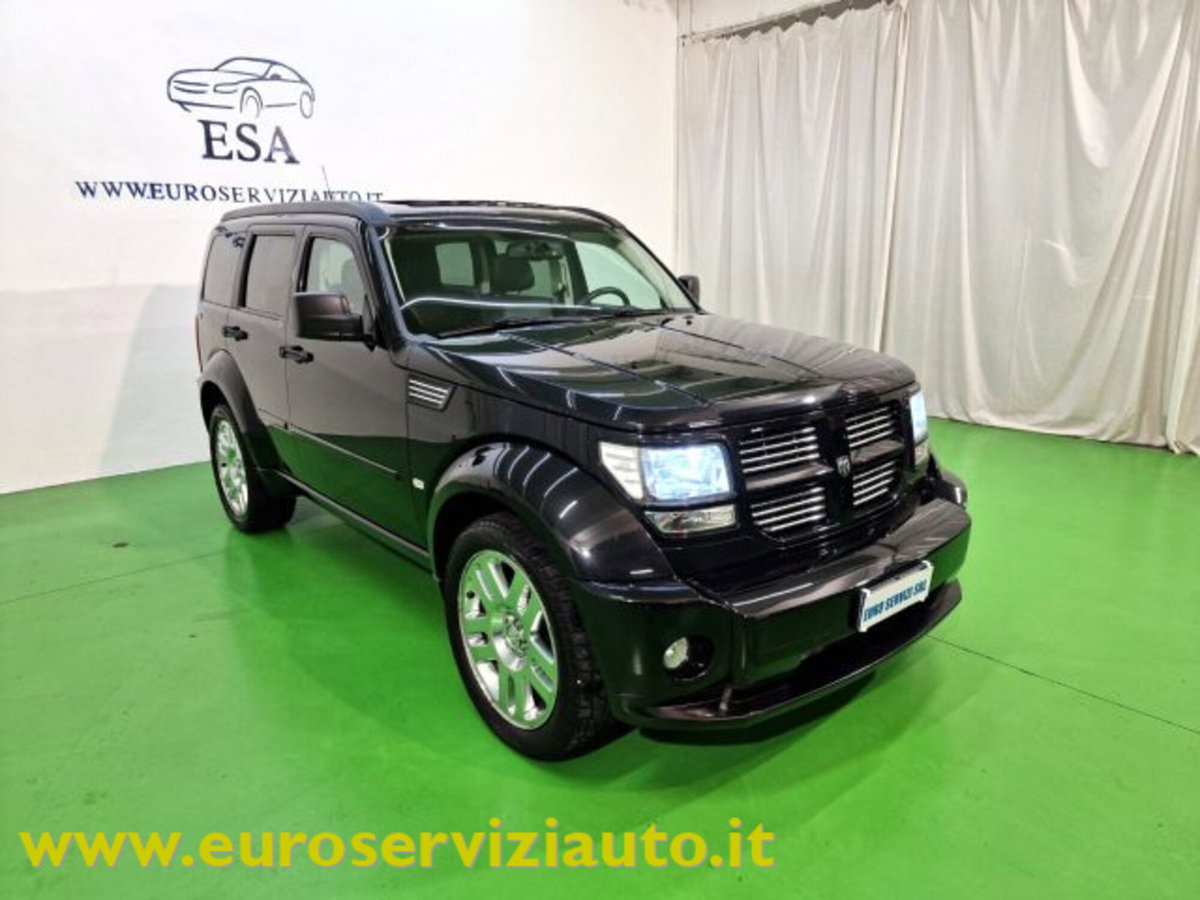 Dodge Nitro 4.0 R/T 4WD (6)