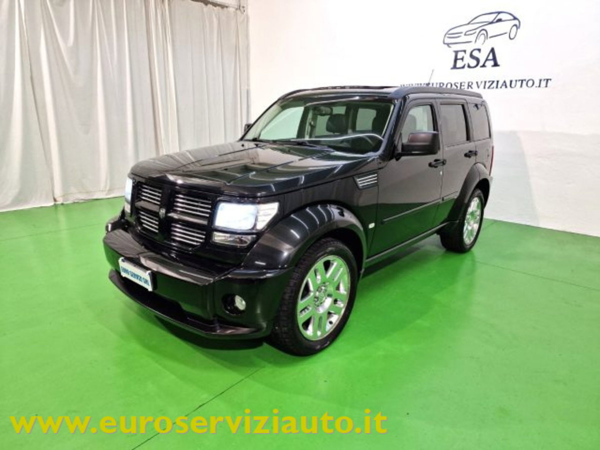 Dodge Nitro 4.0 R/T 4WD (8)