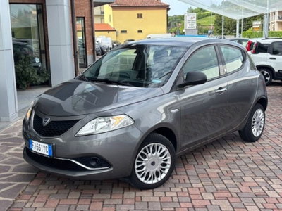 Lancia Ypsilon 1.2 69 CV 5 porte GPL Ecochic Gold usata