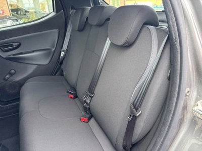 Lancia Ypsilon 1.2 69 CV 5 porte GPL Ecochic Gold (9)