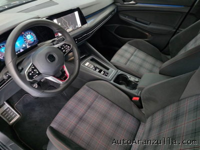 Volkswagen Golf 2.0 tsi GTI MT Ultimate 245cv (10)