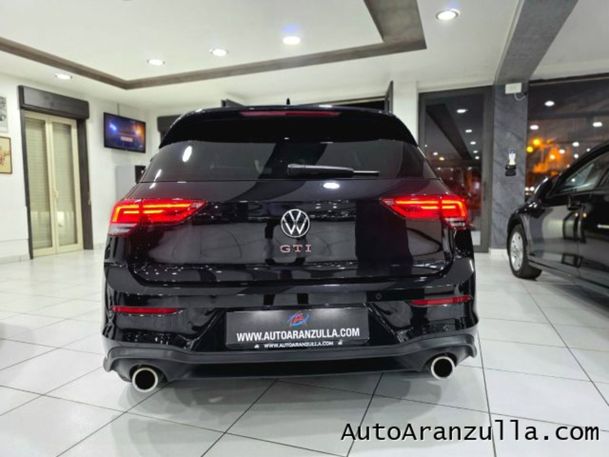 Volkswagen Golf 2.0 tsi GTI MT Ultimate 245cv (5)