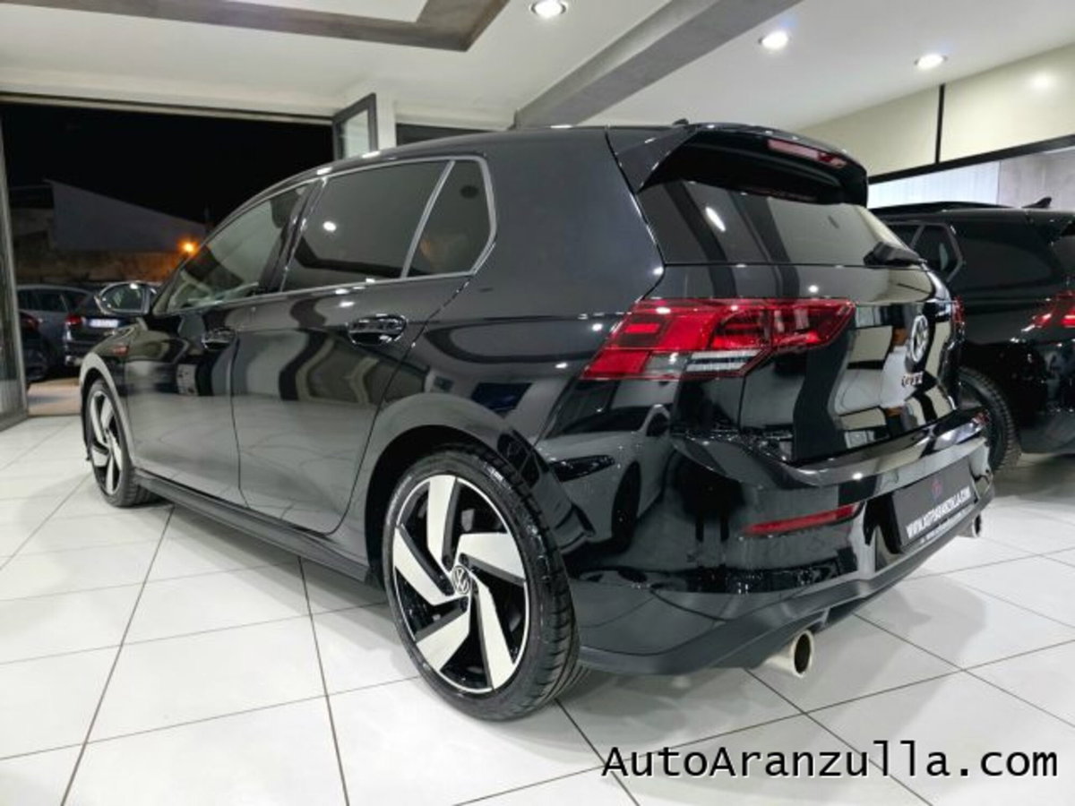 Volkswagen Golf 2.0 tsi GTI MT Ultimate 245cv (6)