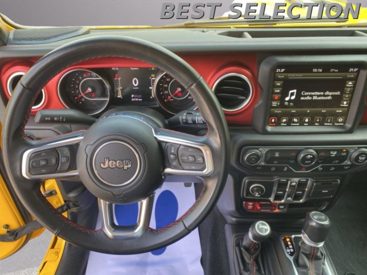Jeep Wrangler Unlimited 2.0 Turbo Sahara (7)