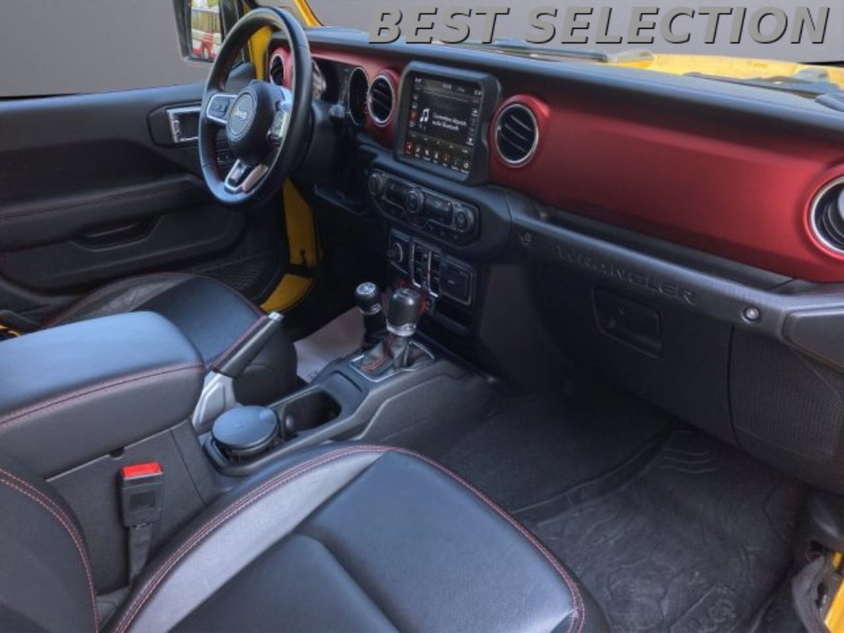 Jeep Wrangler Unlimited 2.0 Turbo Sahara (9)