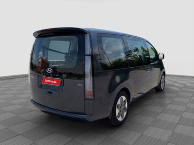 Hyundai Staria 2.2 awd auto (5)