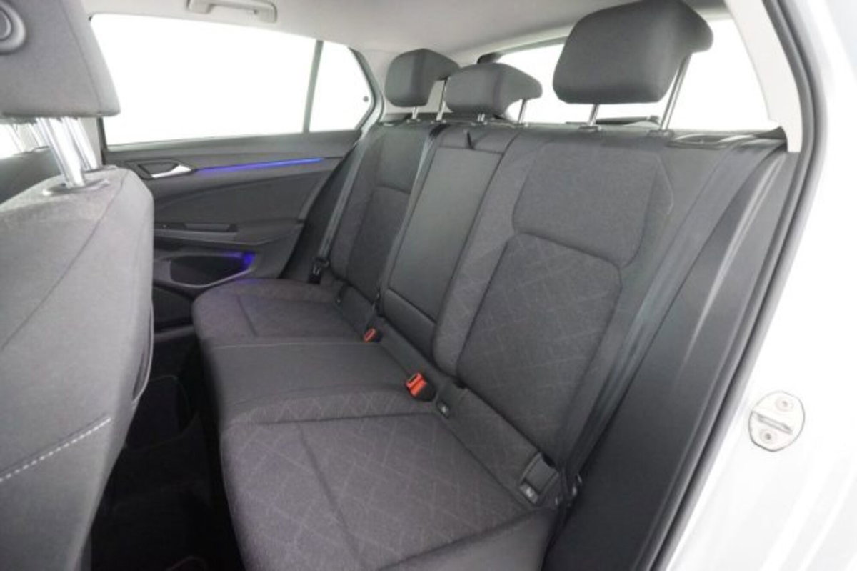 Volkswagen Golf Variant 2.0 TDI 150 CV DSG SCR 4Motion Life (2)