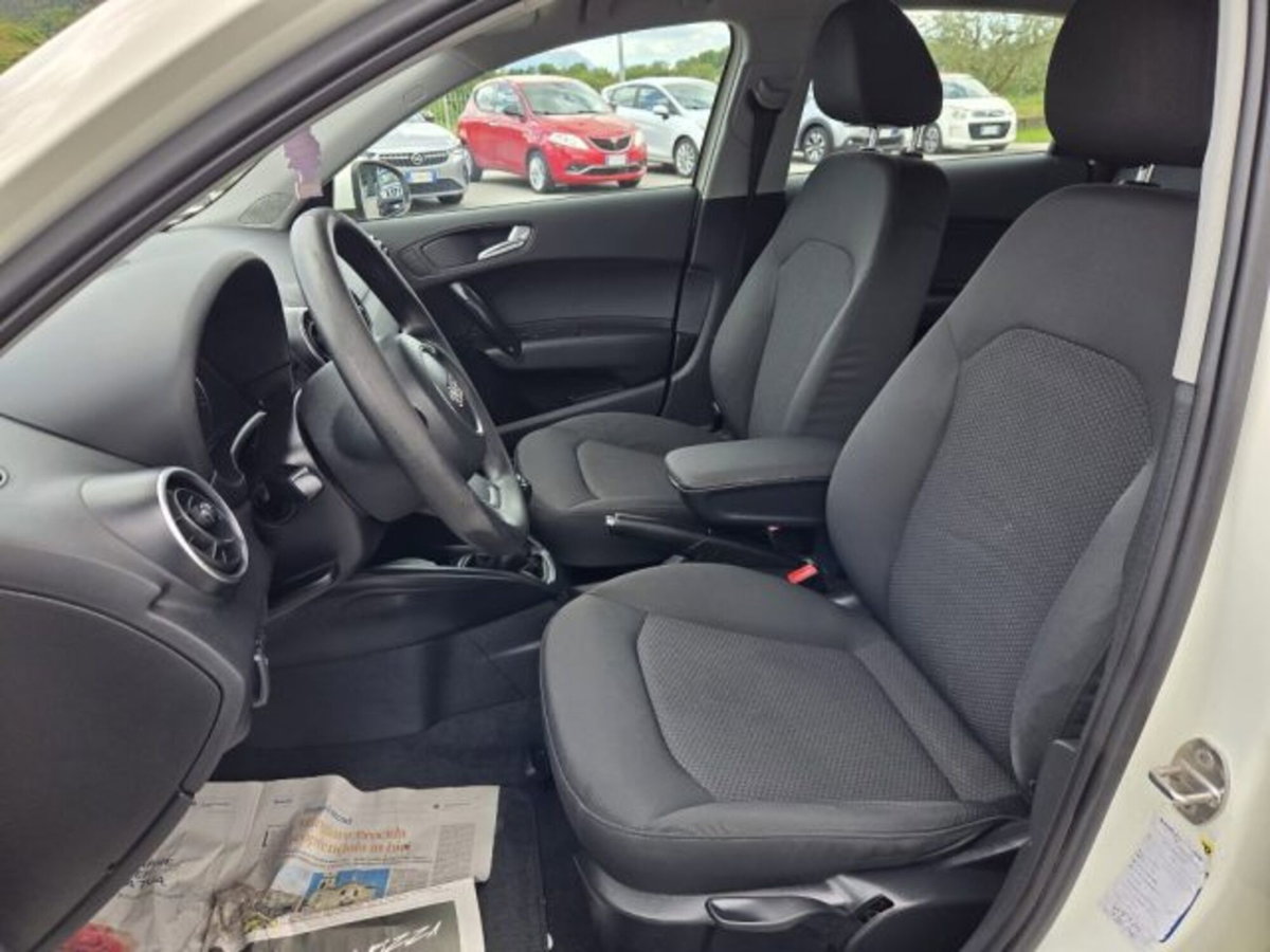 Audi A1 Sportback 1.6 TDI Ambition (16)